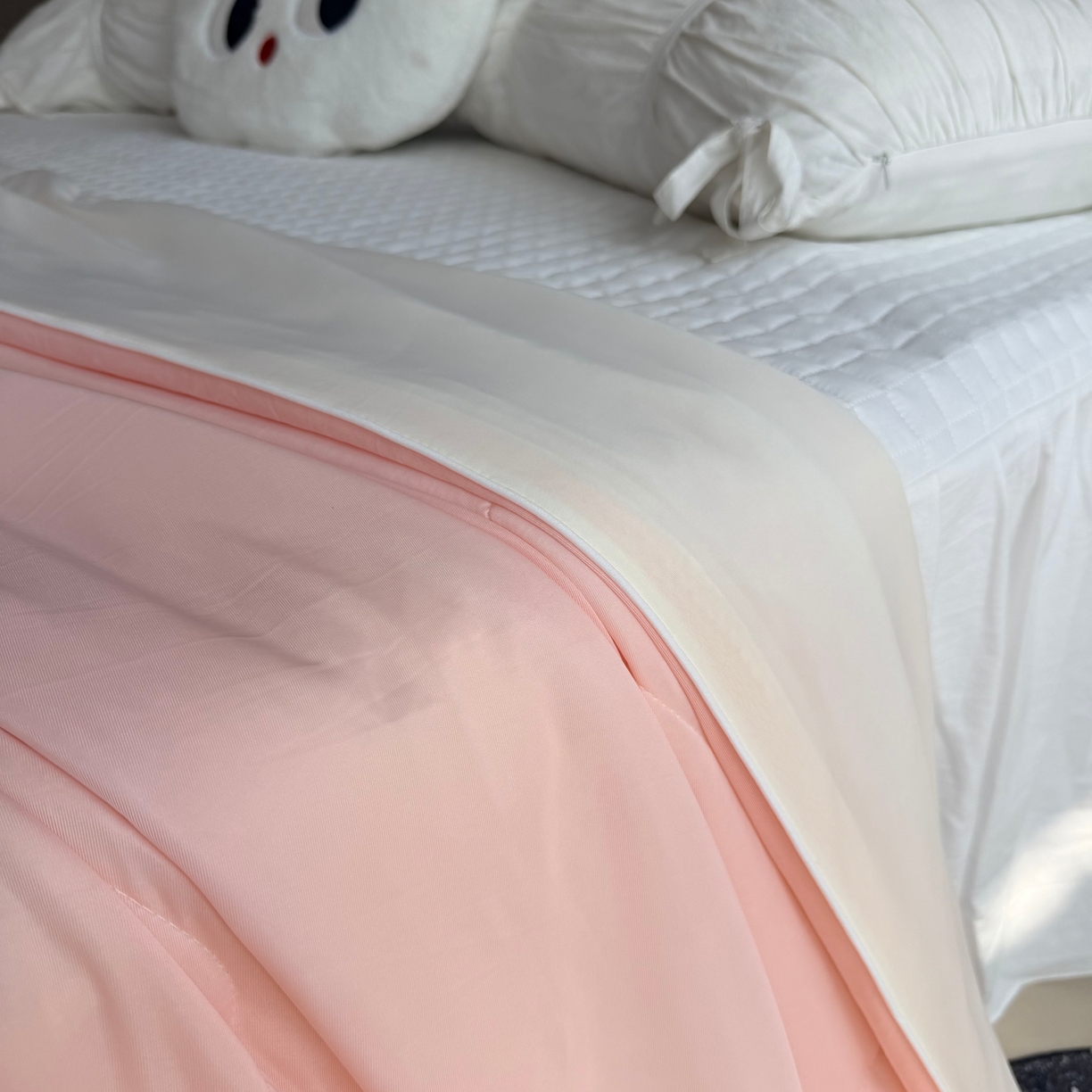 91家纺网 家纺一手货源 找家纺 莱豫家纺 2026春夏新款A类凉感小冰皮夏凉被夏被空调被 蜜桃菠萝