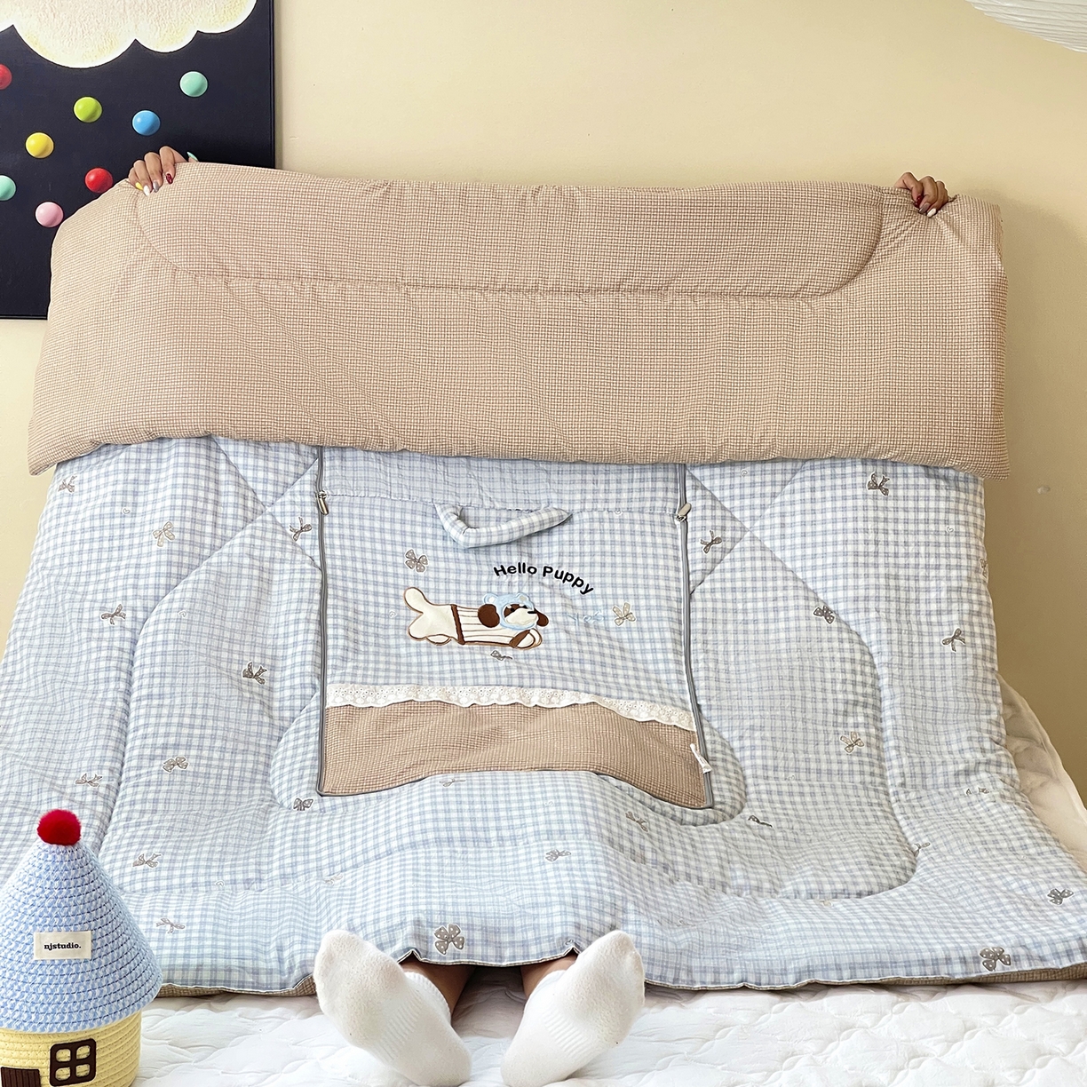 91家纺网 家纺一手货源 找家纺 （总）伊可爱抱枕被 2026新款四季款锦小棉仿棉蕾丝贴布绣抱枕被