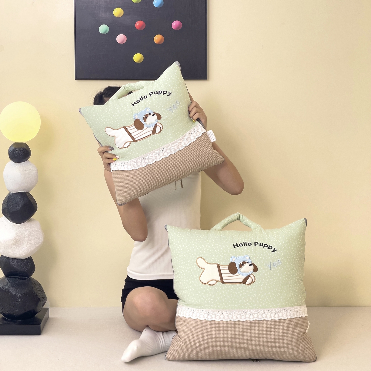 91家纺网 家纺一手货源 找家纺 伊可爱抱枕被 2026新款四季款锦小棉仿棉蕾丝贴布绣抱枕被 锦小绵-果绿