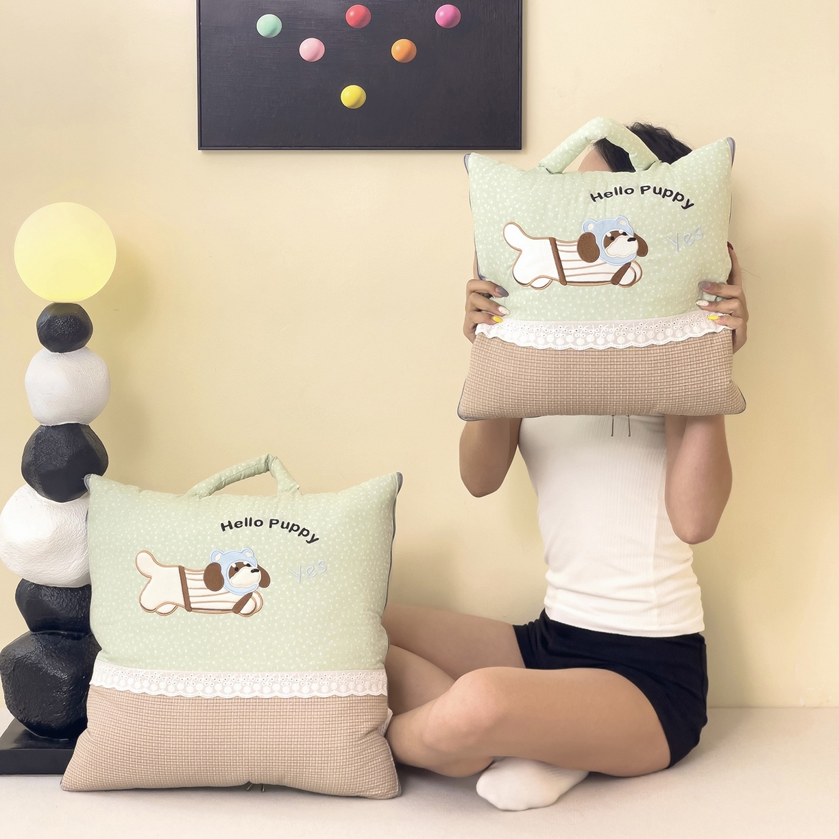 91家纺网 家纺一手货源 找家纺 伊可爱抱枕被 2026新款四季款锦小棉仿棉蕾丝贴布绣抱枕被 锦小绵-果绿