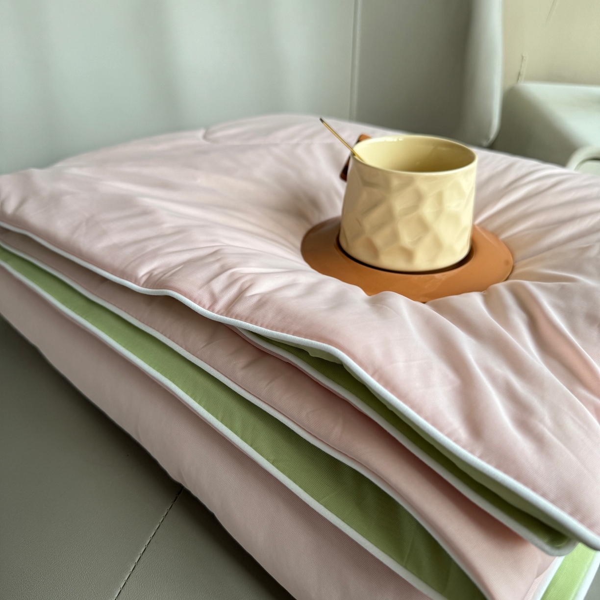 91家纺网 家纺一手货源 找家纺 莱豫家纺 2026春夏新款A类凉感小冰皮夏凉被夏被空调被 清凉西瓜