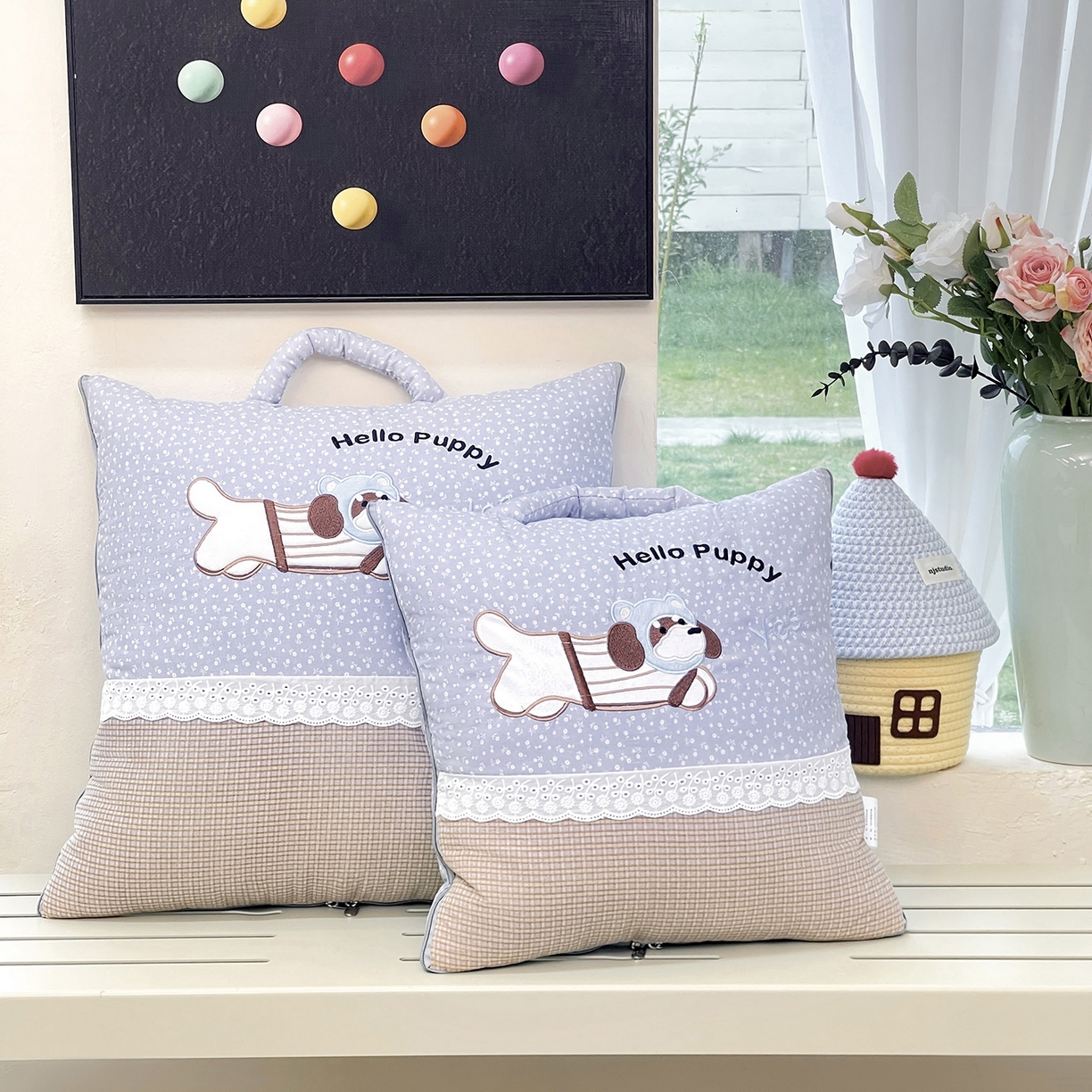 91家纺网 家纺一手货源 找家纺 伊可爱抱枕被 2026新款四季款锦小棉仿棉蕾丝贴布绣抱枕被 锦小绵-蓝灰