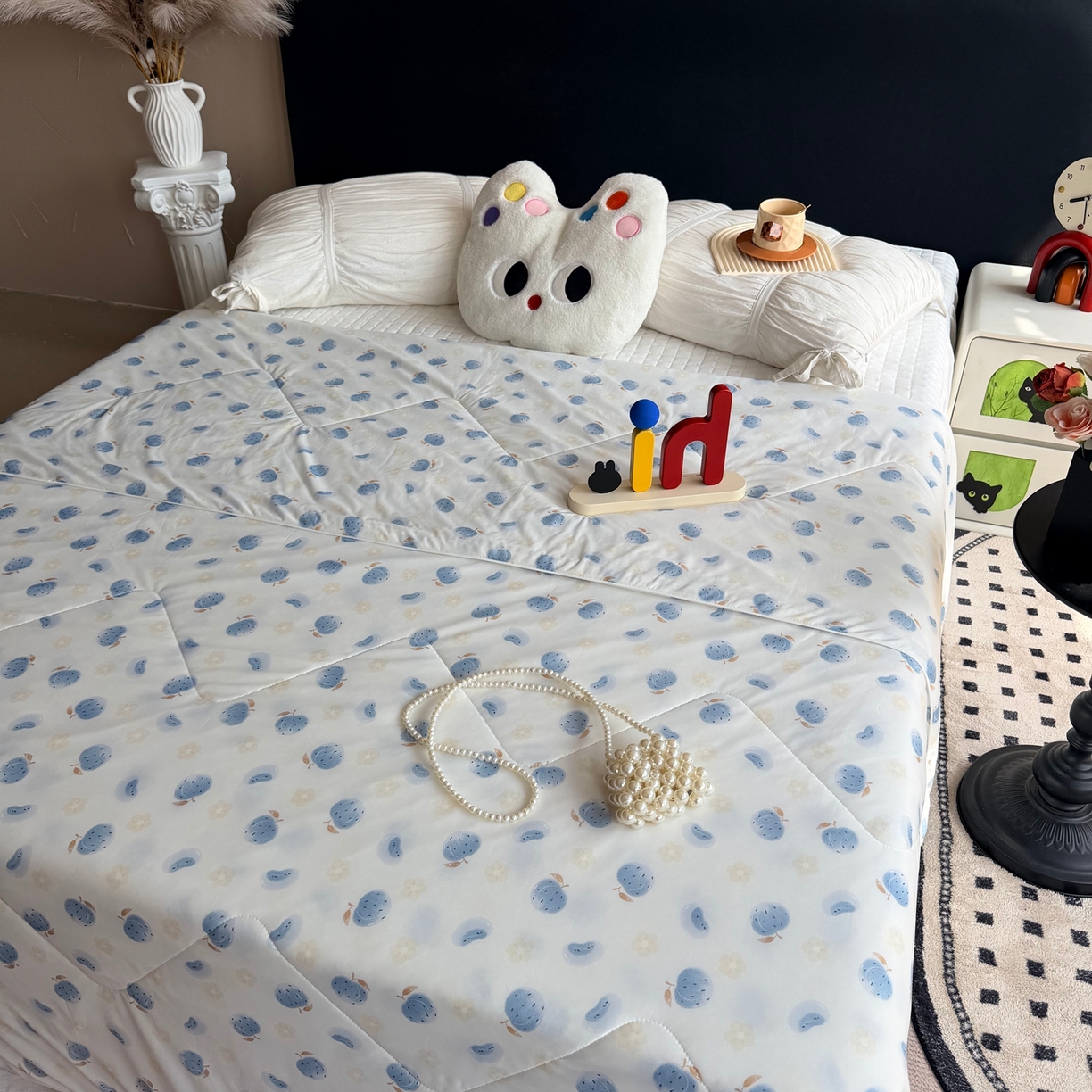 91家纺网 家纺一手货源 找家纺 莱豫家纺 2026春夏新款A类凉感小冰皮夏凉被夏被空调被 夏日桃桃