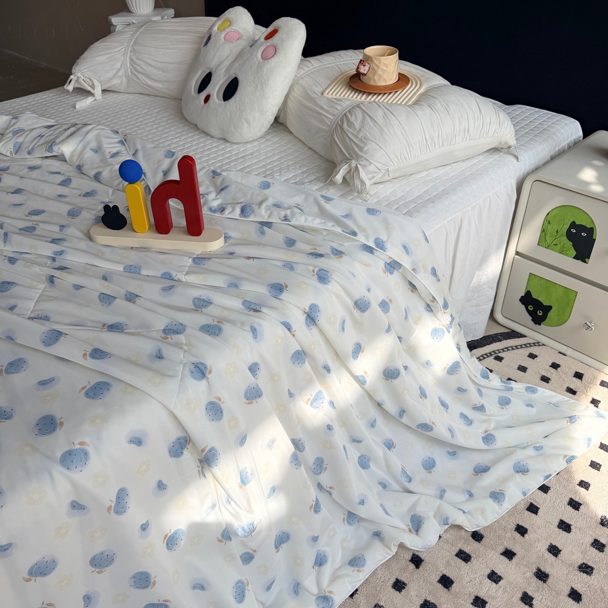 91家纺网 家纺一手货源 找家纺 莱豫家纺 2026春夏新款A类凉感小冰皮夏凉被夏被空调被 夏日桃桃