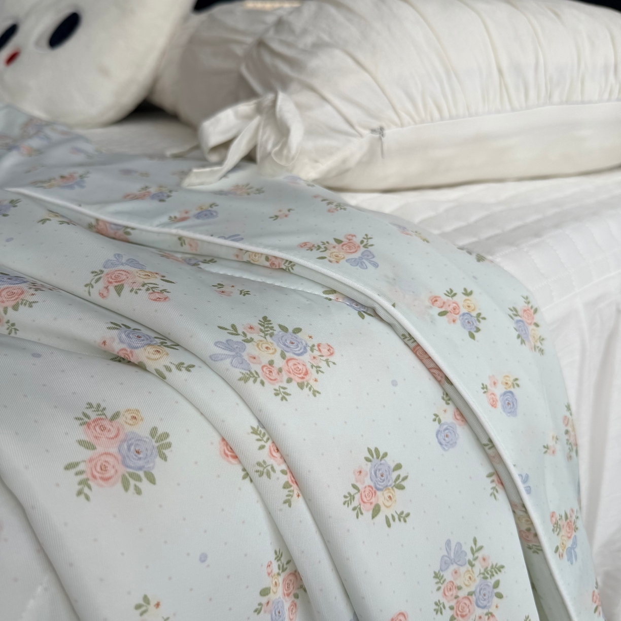 91家纺网 家纺一手货源 找家纺 莱豫家纺 2026春夏新款A类凉感小冰皮夏凉被夏被空调被 夏日小花