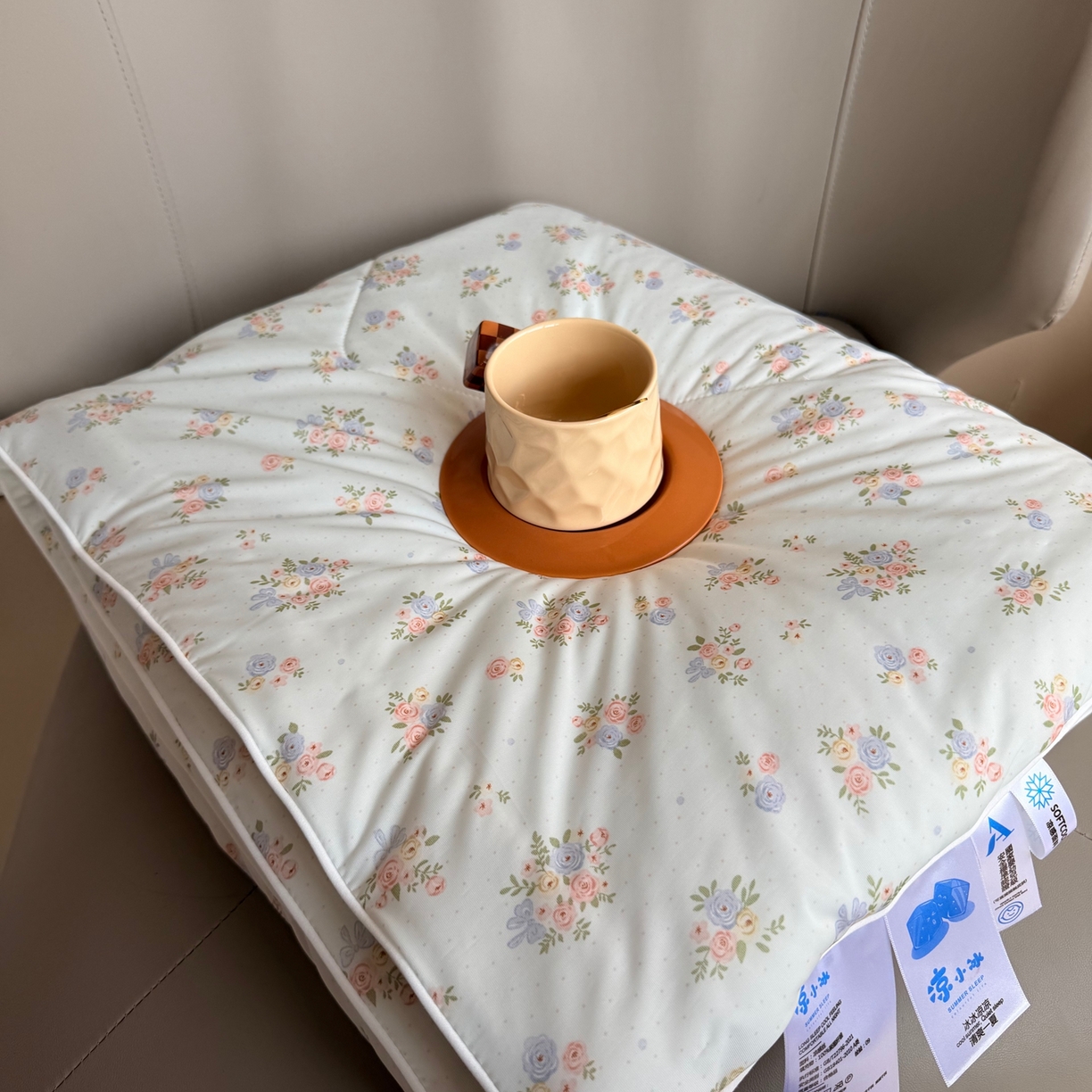 91家纺网 家纺一手货源 找家纺 莱豫家纺 2026春夏新款A类凉感小冰皮夏凉被夏被空调被 夏日小花