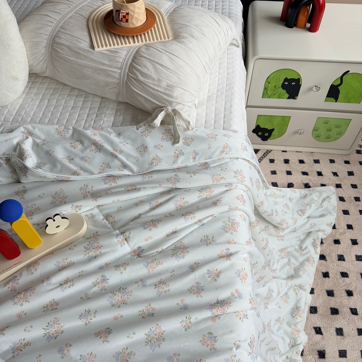 91家纺网 家纺一手货源 找家纺 莱豫家纺 2026春夏新款A类凉感小冰皮夏凉被夏被空调被 夏日小花