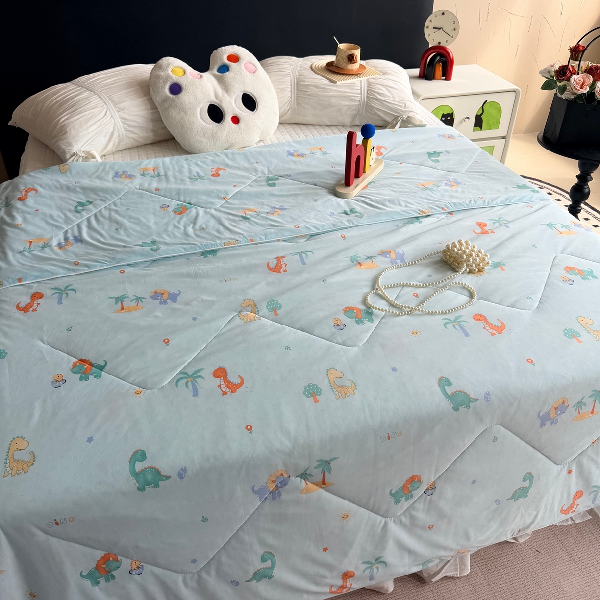 91家纺网 家纺一手货源 找家纺 莱豫家纺 2026春夏新款A类凉感小冰皮夏凉被夏被空调被 小恐龙