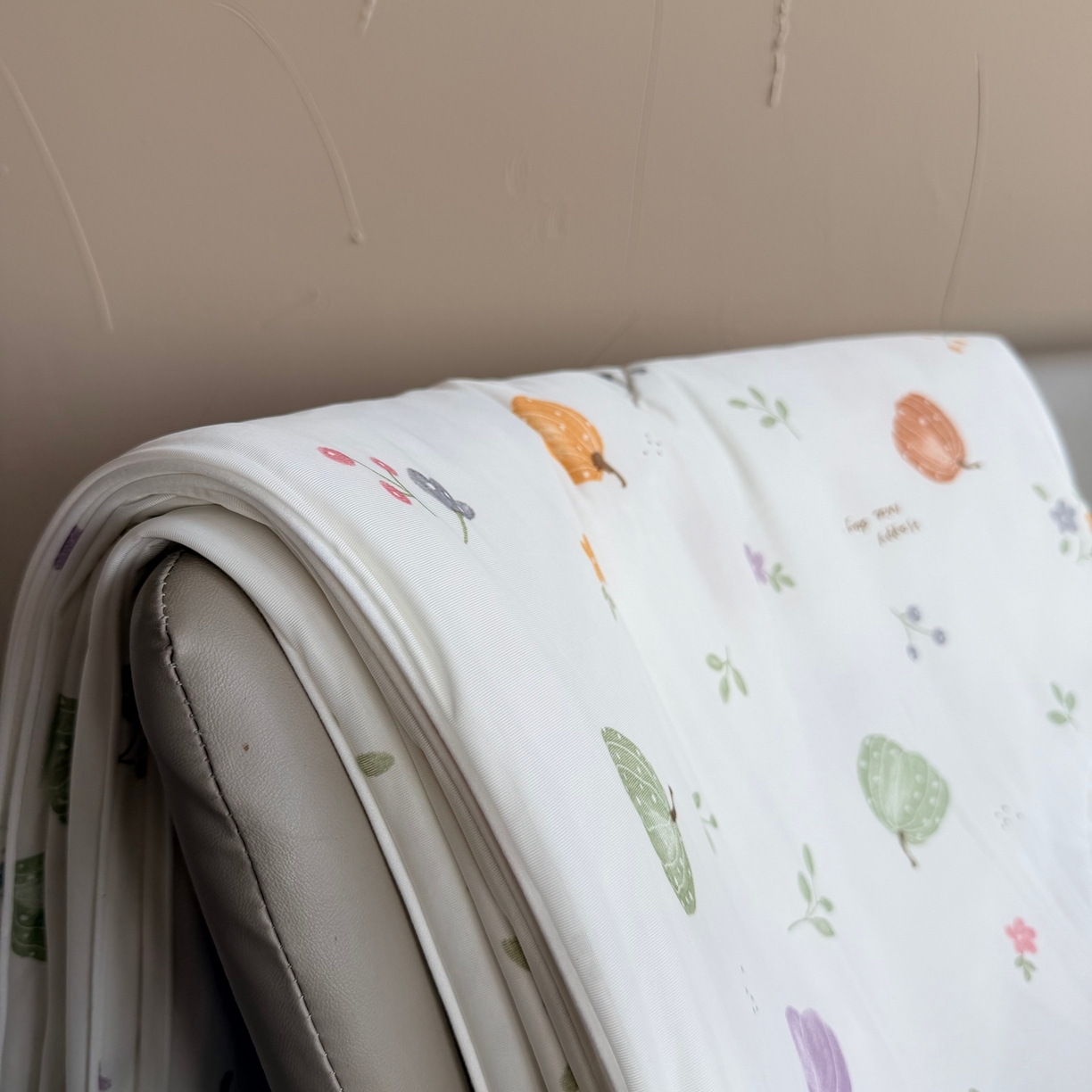 91家纺网 家纺一手货源 找家纺 莱豫家纺 2026春夏新款A类凉感小冰皮夏凉被夏被空调被 小南瓜米