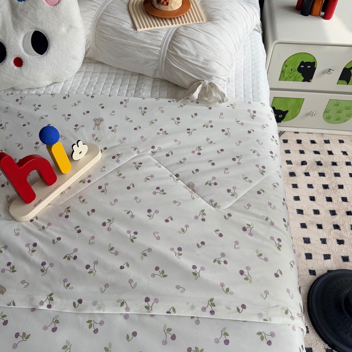 91家纺网 家纺一手货源 找家纺 莱豫家纺 2026春夏新款A类凉感小冰皮夏凉被夏被空调被 小樱桃