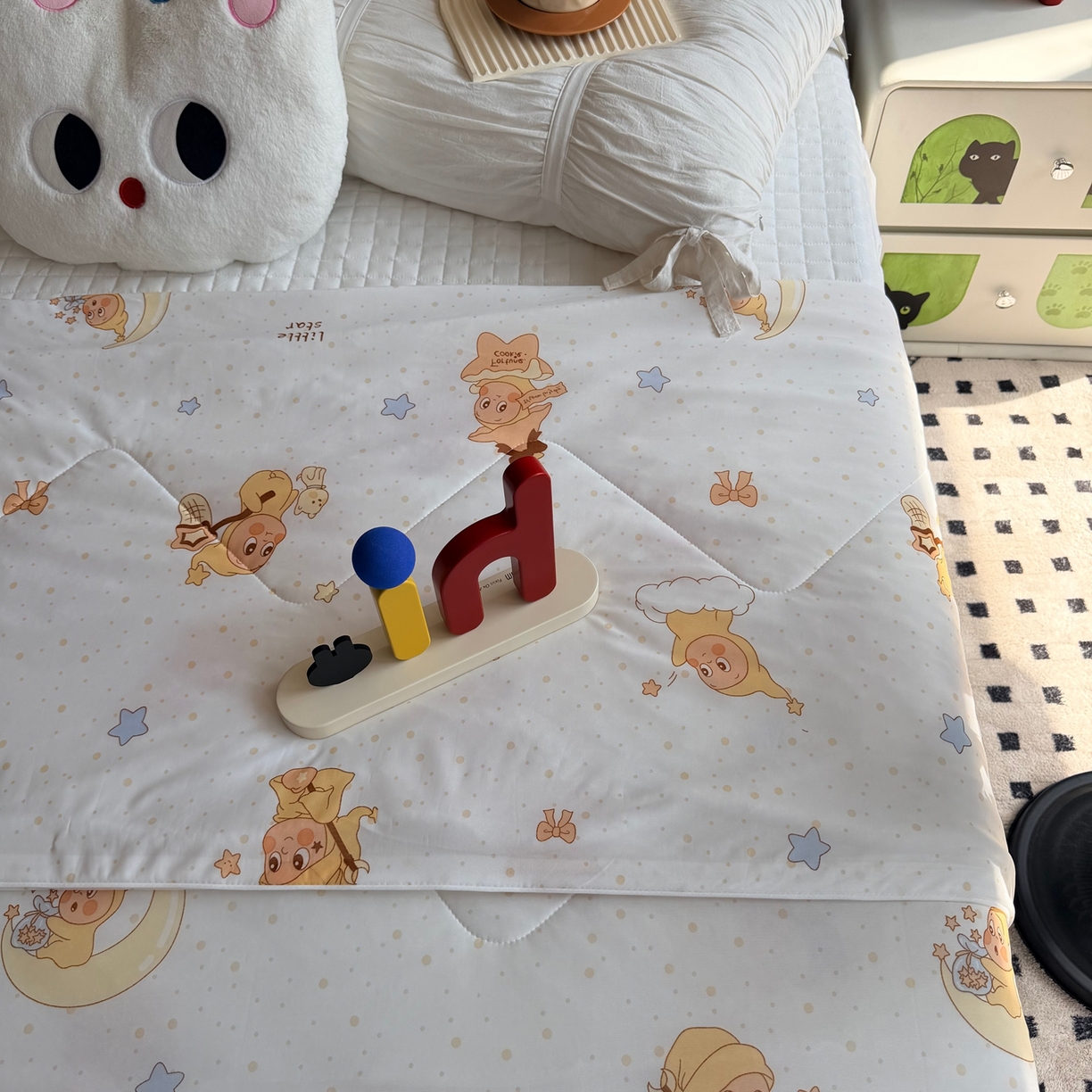 91家纺网 家纺一手货源 找家纺 莱豫家纺 2026春夏新款A类凉感小冰皮夏凉被夏被空调被 星星宝贝米