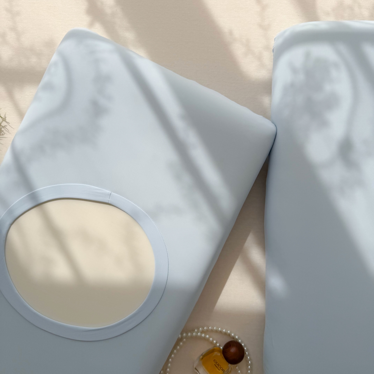 91家纺网 家纺一手货源 找家纺 （总）百寐 2026新款夏季凉感冰皮星球深睡pro枕芯42*70保护套锦氨枕套纯色奶油色