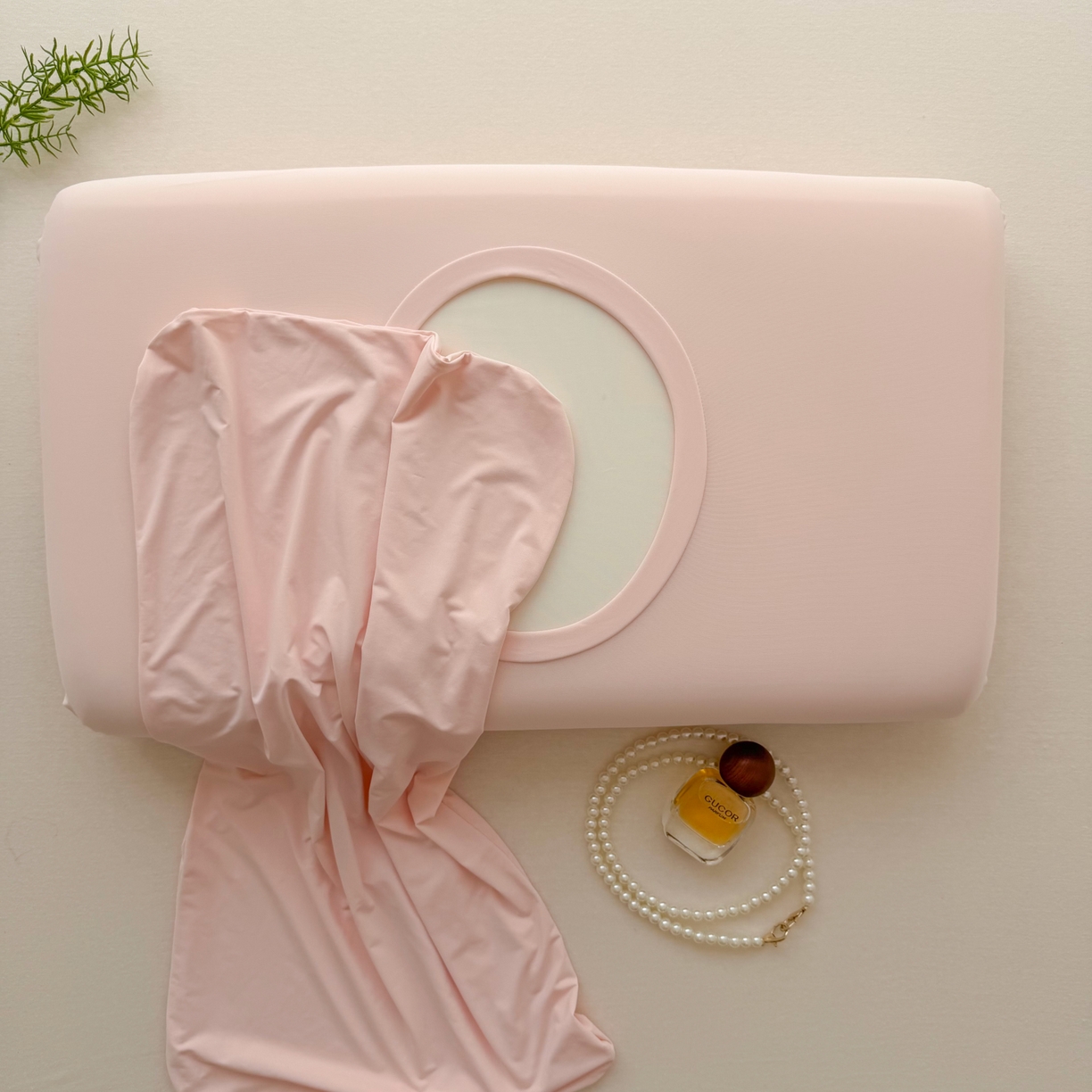 91家纺网 家纺一手货源 找家纺 （总）百寐 2026新款夏季凉感冰皮星球深睡pro枕芯42*70保护套锦氨枕套纯色奶油色