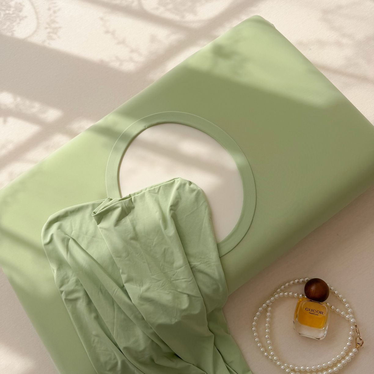 91家纺网 家纺一手货源 找家纺 百寐 2026新款夏季凉感冰皮星球深睡pro枕芯42*70保护套锦氨枕套纯色奶油色 冰皮枕套-橄榄绿