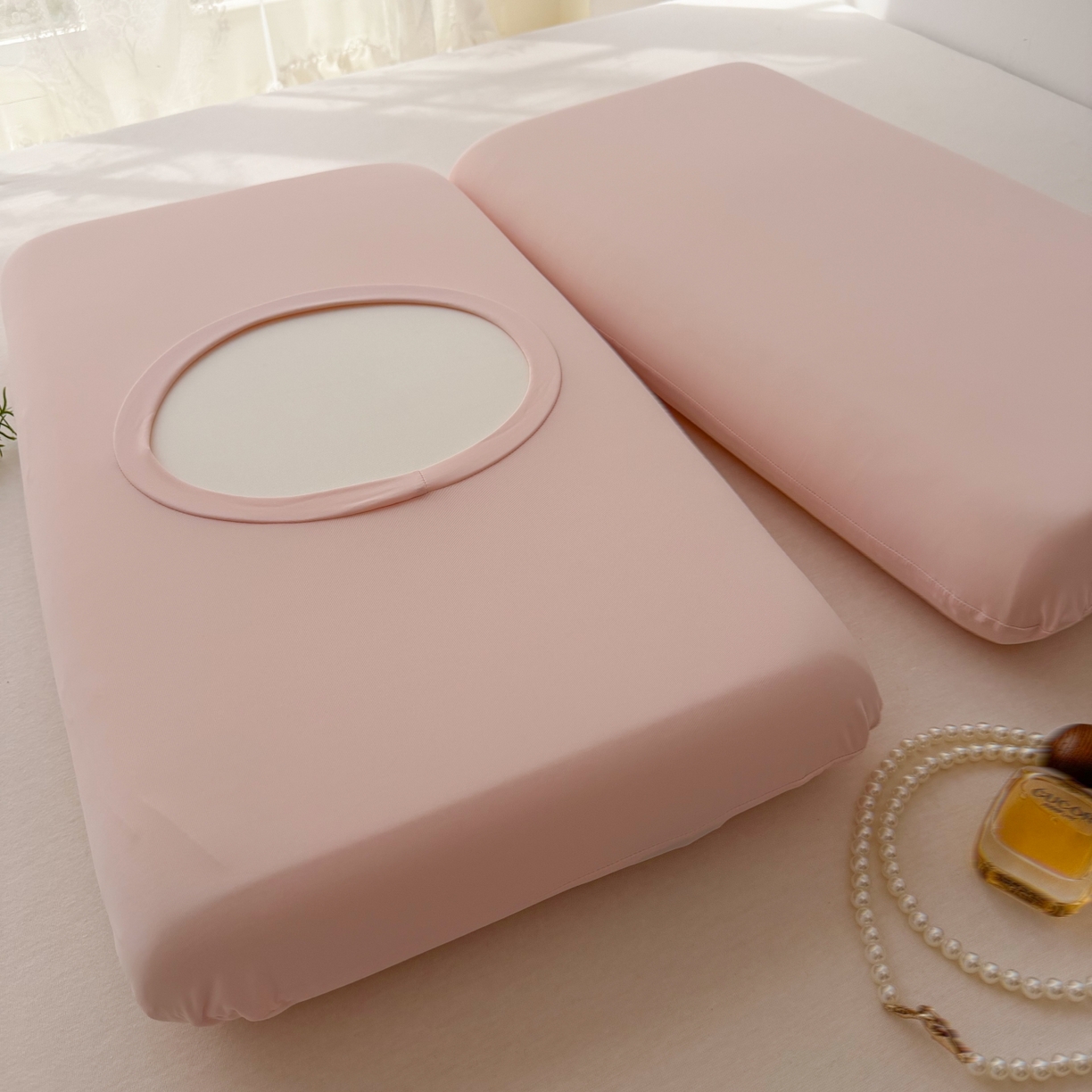 91家纺网 家纺一手货源 找家纺 百寐 2026新款夏季凉感冰皮星球深睡pro枕芯42*70保护套锦氨枕套纯色奶油色 冰皮枕套-公主粉