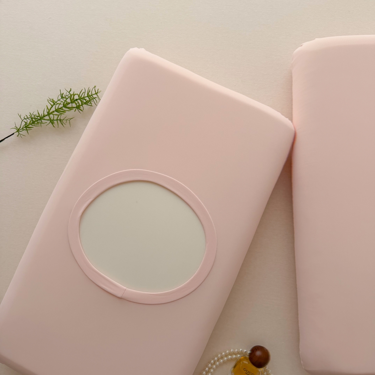 91家纺网 家纺一手货源 找家纺 百寐 2026新款夏季凉感冰皮星球深睡pro枕芯42*70保护套锦氨枕套纯色奶油色 冰皮枕套-公主粉