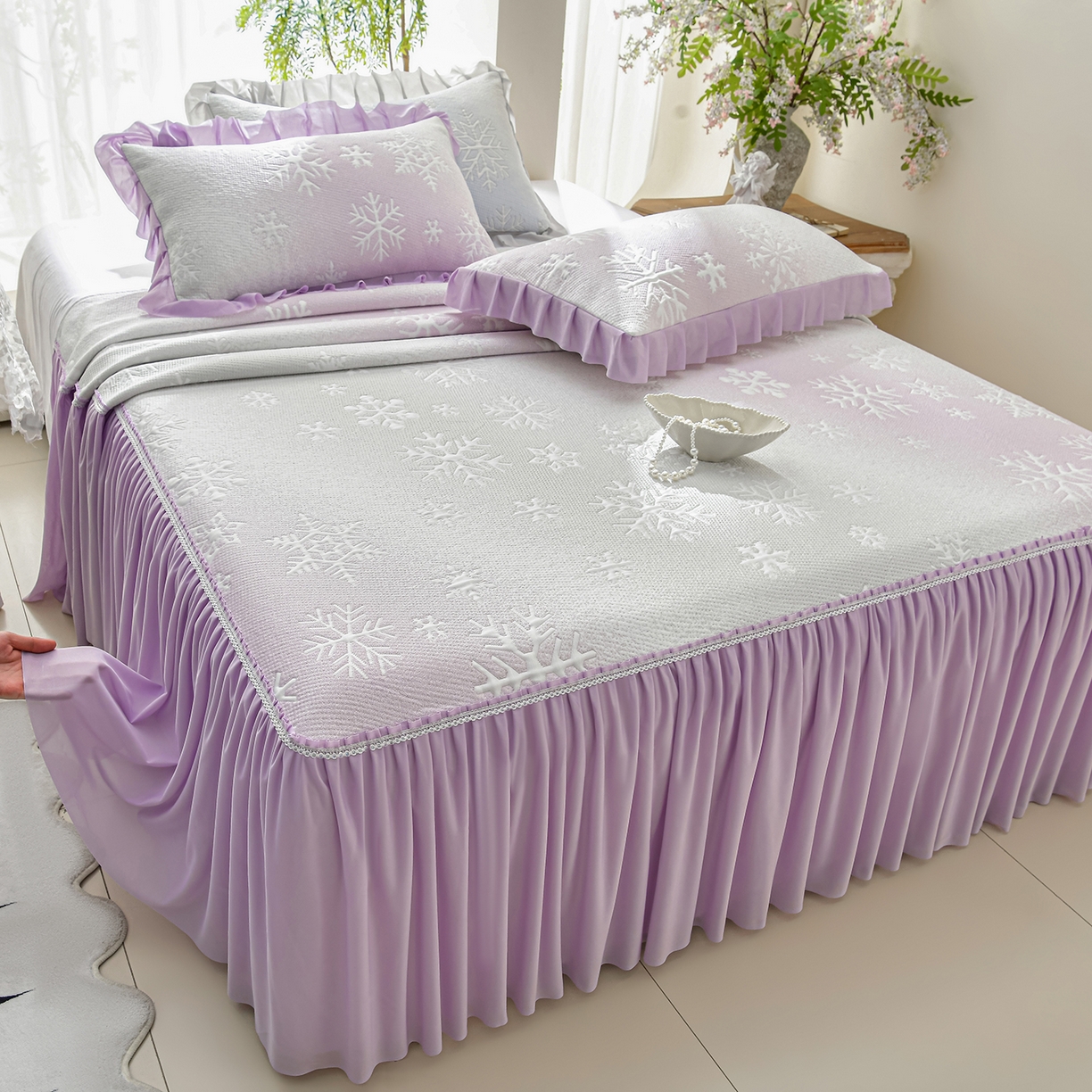 绘萱家居 2026春夏新款530克PE100%提花冰凉豆豆床裙款凉席席子空调软席 渐变雪花-紫