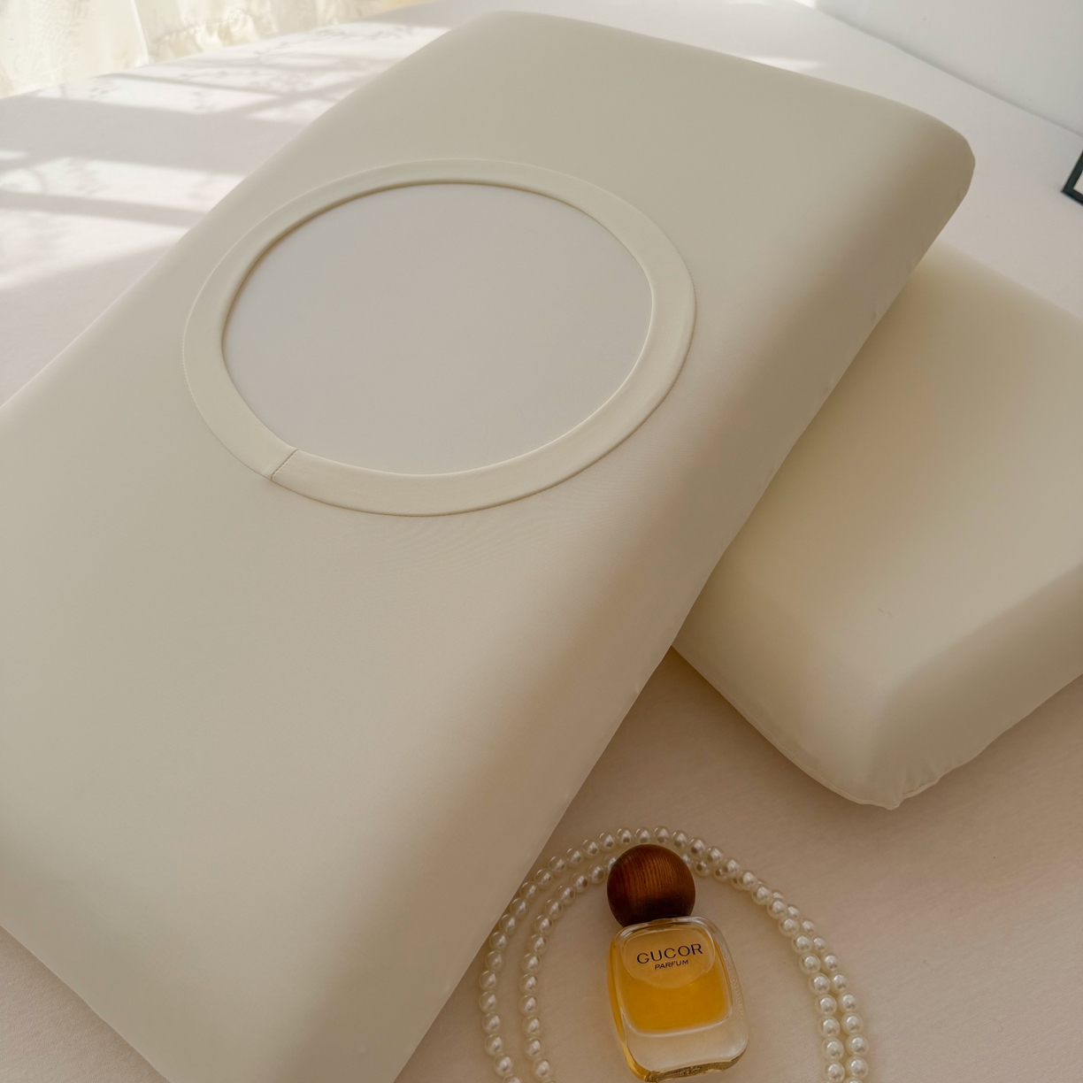 91家纺网 家纺一手货源 找家纺 百寐 2026新款夏季凉感冰皮星球深睡pro枕芯42*70保护套锦氨枕套纯色奶油色 冰皮枕套-浅鹅黄