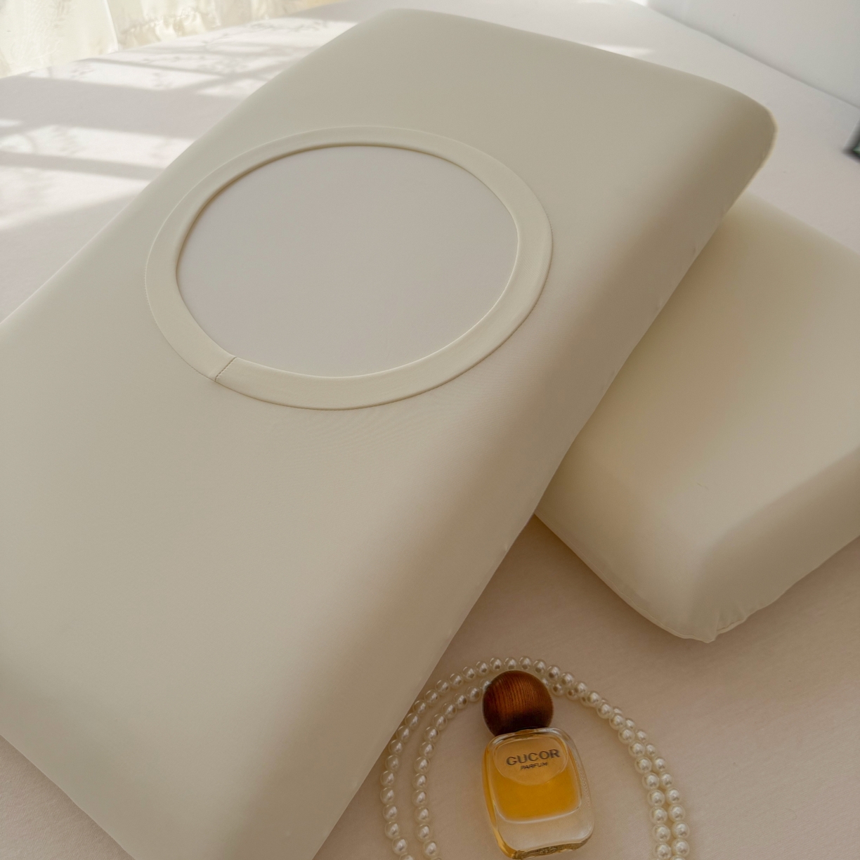 91家纺网 家纺一手货源 找家纺 百寐 2026新款夏季凉感冰皮星球深睡pro枕芯42*70保护套锦氨枕套纯色奶油色 冰皮枕套-浅鹅黄