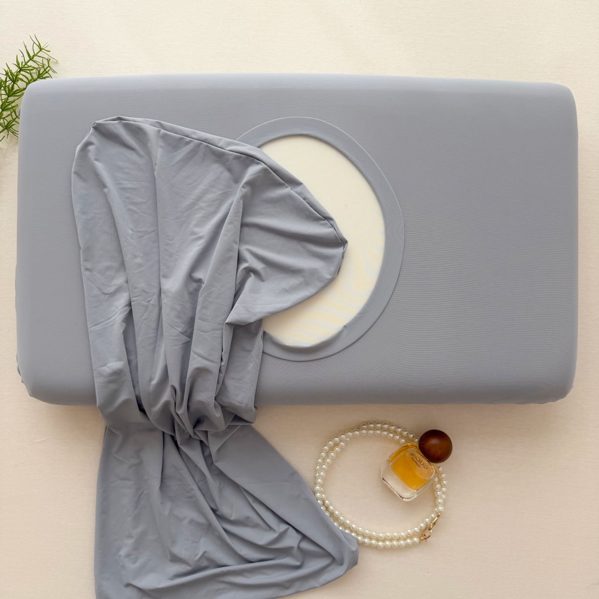 百寐 2026新款夏季凉感冰皮星球深睡pro枕芯42*70保护套锦氨枕套纯色奶油色 冰皮枕套-松烟灰