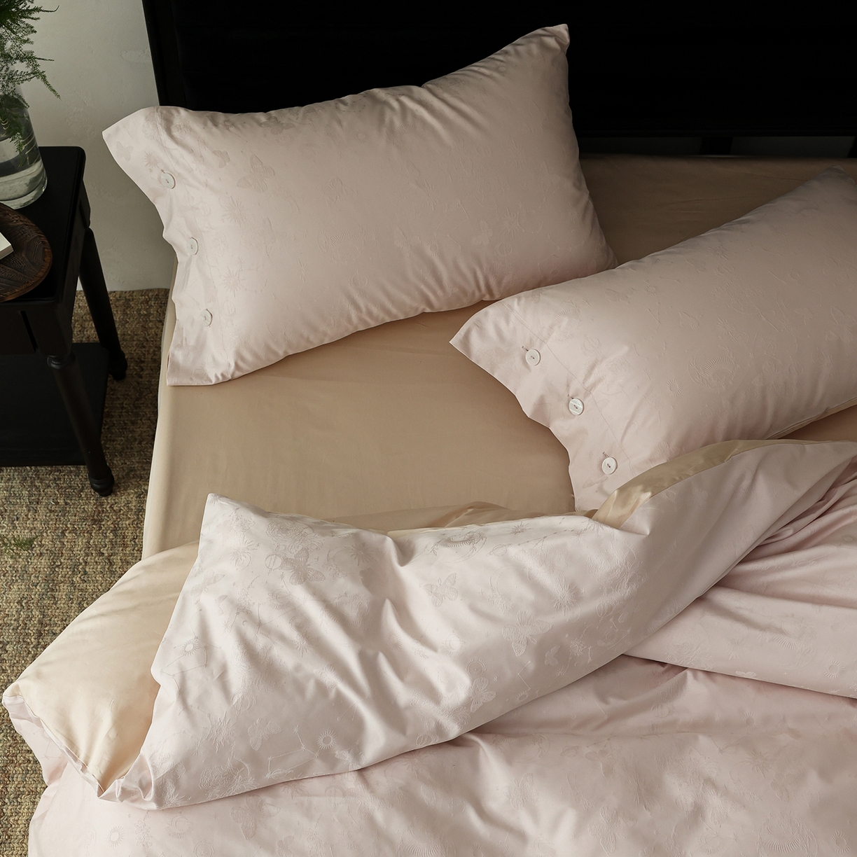 91家纺网 家纺一手货源 找家纺 ONE TWO ONE 121 【控价商品】【提供买家秀】2026新款100s长绒棉提花款四件套全棉床上用品结婚四件套 蝴蝶千颂