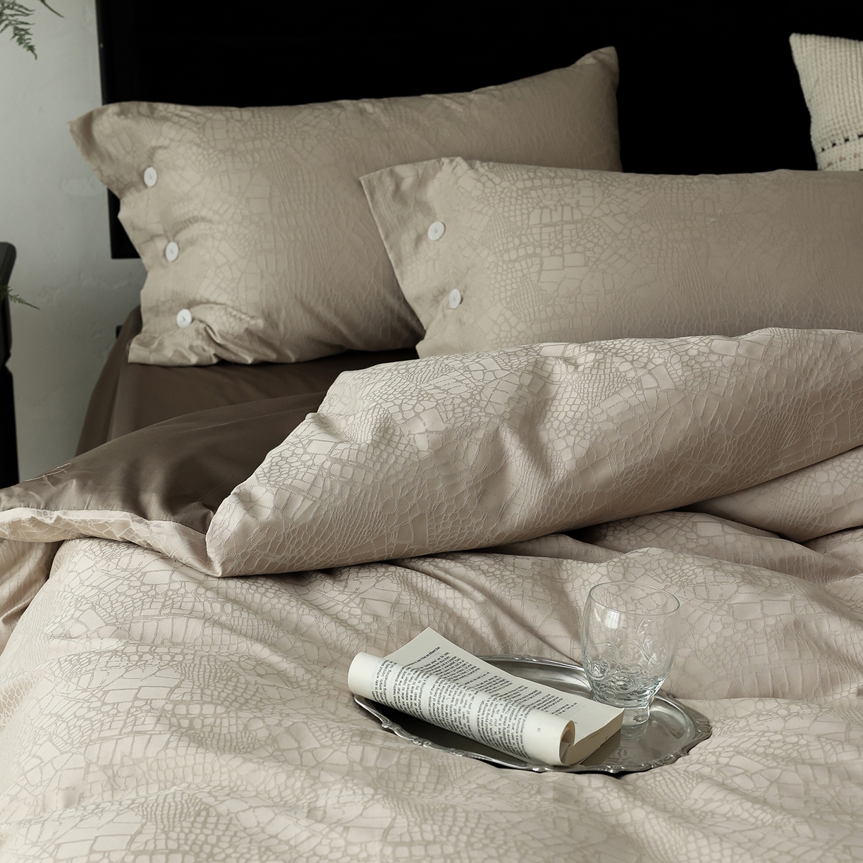 91家纺网 家纺一手货源 找家纺 ONE TWO ONE 121 【控价商品】【提供买家秀】2026新款100s长绒棉提花款四件套全棉床上用品结婚四件套 麦田落日