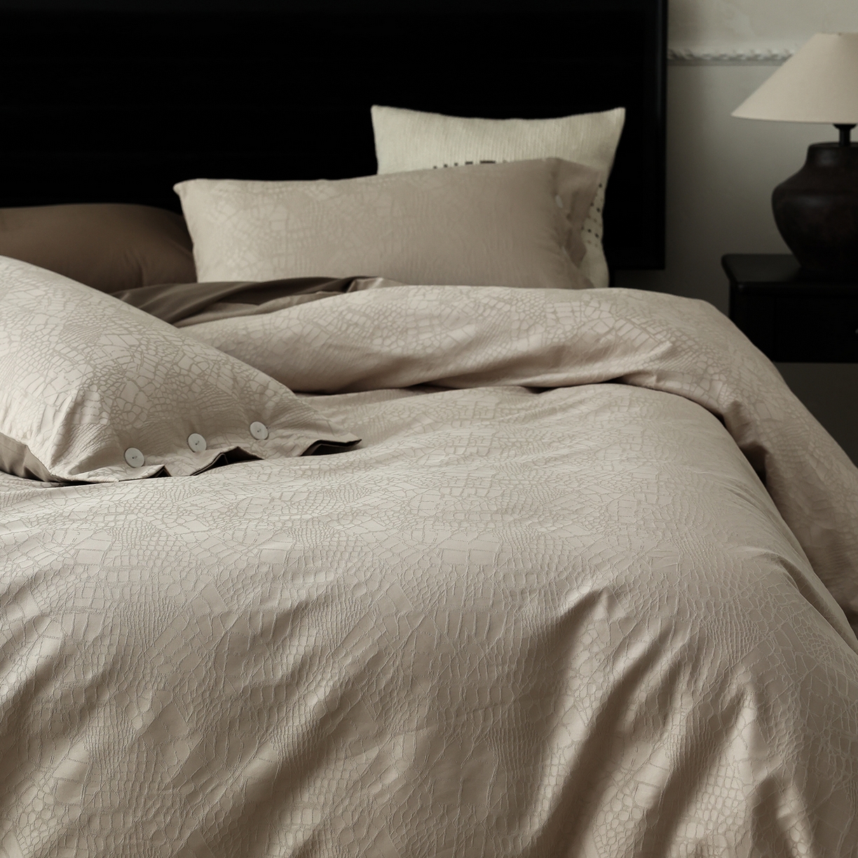 91家纺网 家纺一手货源 找家纺 ONE TWO ONE 121 【控价商品】【提供买家秀】2026新款100s长绒棉提花款四件套全棉床上用品结婚四件套 麦田落日