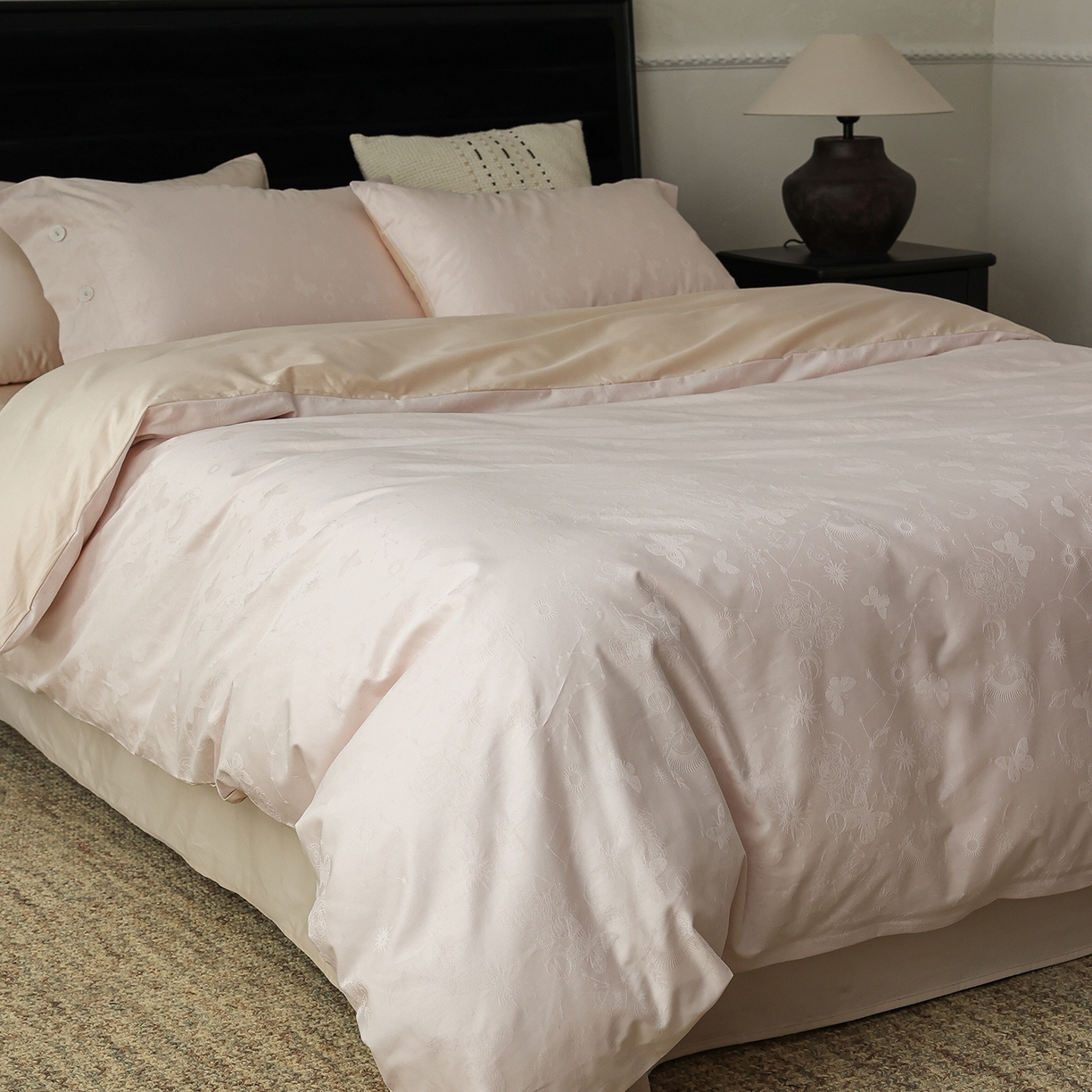 91家纺网 家纺一手货源 找家纺 ONE TWO ONE 121 【控价商品】【提供买家秀】2026新款100s长绒棉提花款四件套全棉床上用品结婚四件套 蝴蝶千颂