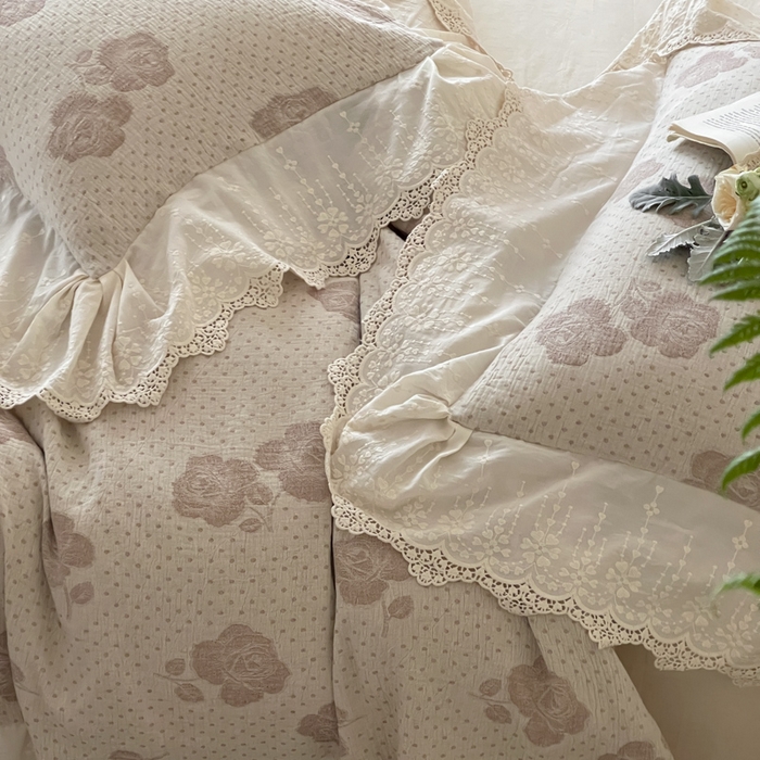 91家纺网 家纺一手货源 找家纺 （总）玛奇朵 2026新款法式浪漫棉麻双层纱提花四件套-春缇玫瑰