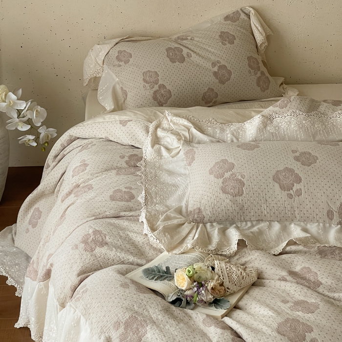 91家纺网 家纺一手货源 找家纺 （总）玛奇朵 2026新款法式浪漫棉麻双层纱提花四件套-春缇玫瑰