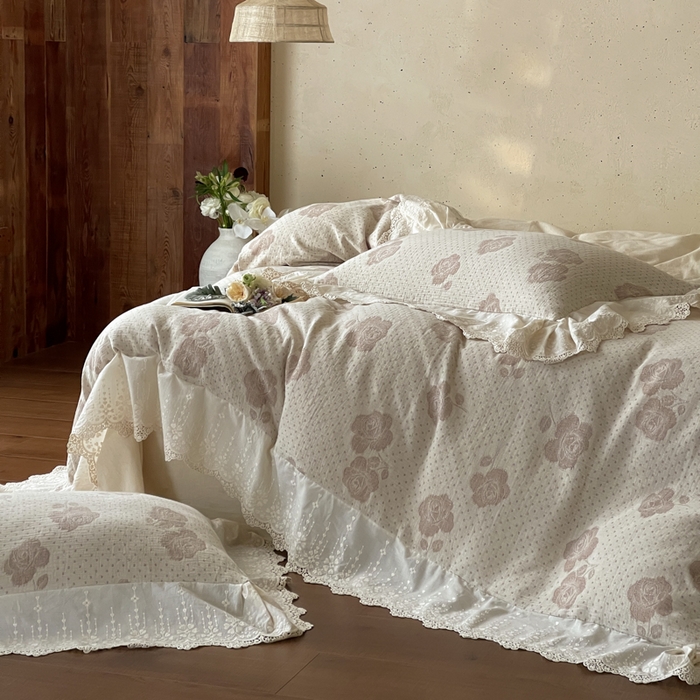 91家纺网 家纺一手货源 找家纺 （总）玛奇朵 2026新款法式浪漫棉麻双层纱提花四件套-春缇玫瑰