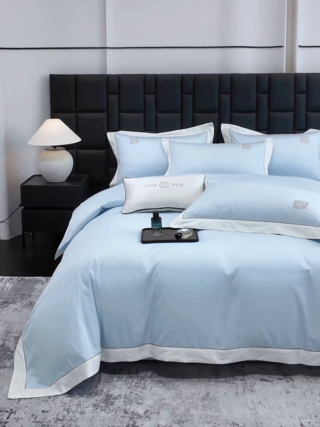 91家纺网 家纺一手货源 找家纺 欣宜家纺 2026新款A类100支全棉纯棉50x50s埃及贡缎长绒棉刺绣绣花四件套-仙本娜（控价 券后标准不低于288元） 仙本娜 天空蓝