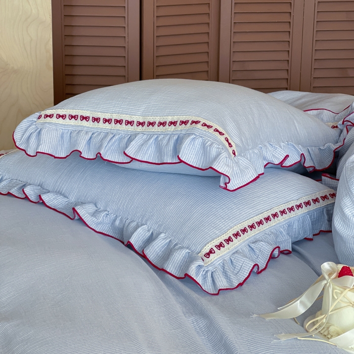 91家纺网 家纺一手货源 找家纺 玛奇朵 2026新款韩式少女花边刺绣A类双层皱纱四件套 蓝风信屿