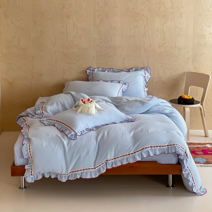 玛奇朵 2026新款韩式少女花边刺绣A类双层皱纱四件套 蓝风信屿