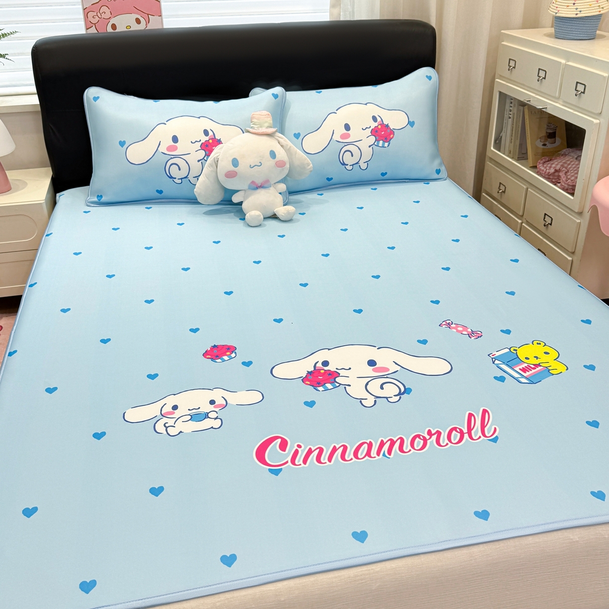 91家纺网 家纺一手货源 找家纺 博雅 2026三丽鸥大阪A类小冰皮数码印花凉席 小冰皮凉席-蛋糕玉桂狗