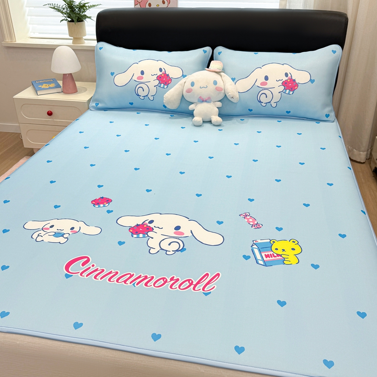 91家纺网 家纺一手货源 找家纺 博雅 2026三丽鸥大阪A类小冰皮数码印花凉席 小冰皮凉席-蛋糕玉桂狗