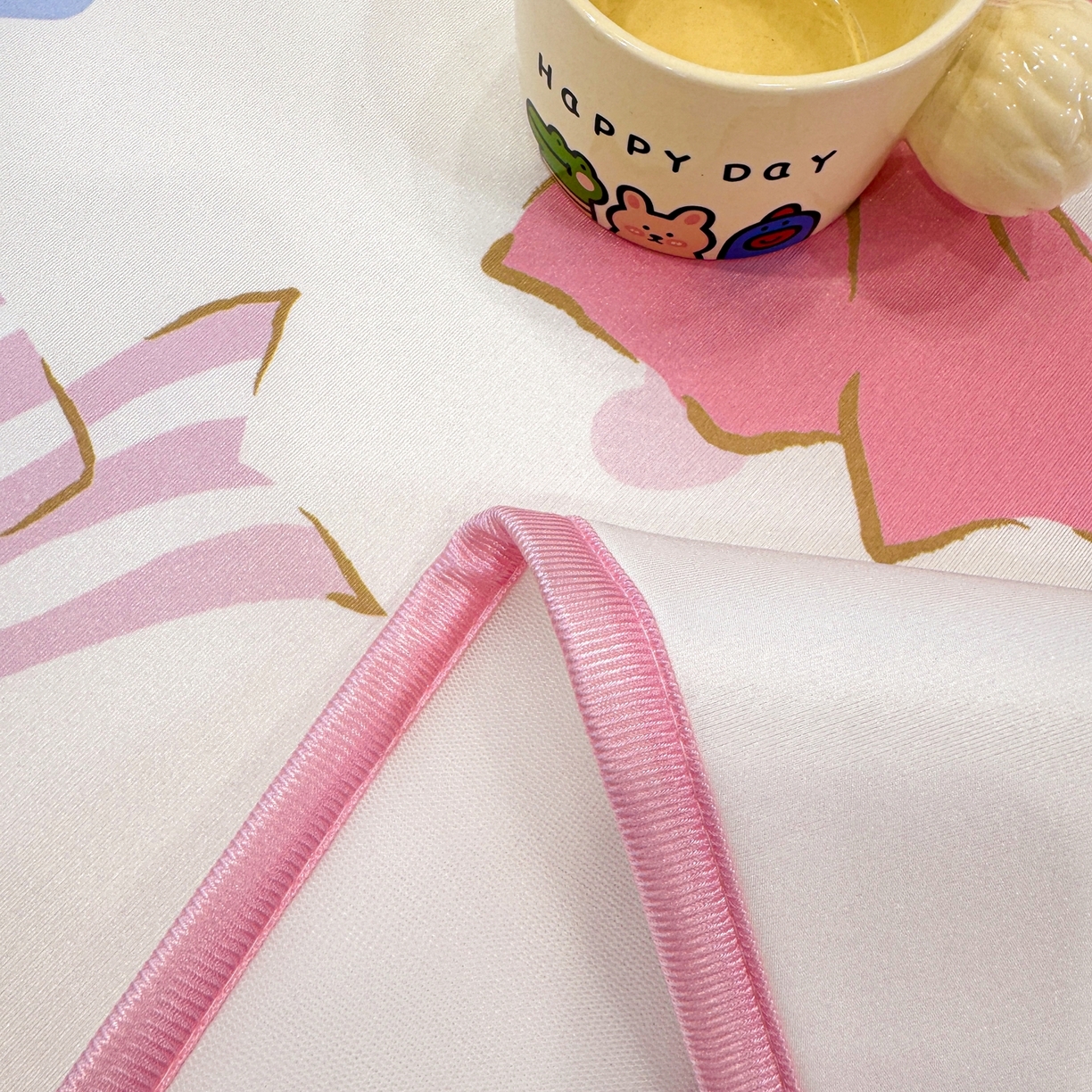 91家纺网 家纺一手货源 找家纺 博雅 2026三丽鸥大阪A类小冰皮数码印花凉席 小冰皮凉席-粉粉KT