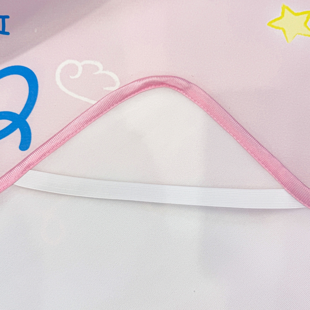 91家纺网 家纺一手货源 找家纺 博雅 2026三丽鸥大阪A类小冰皮数码印花凉席 小冰皮凉席-粉色星星玉桂狗