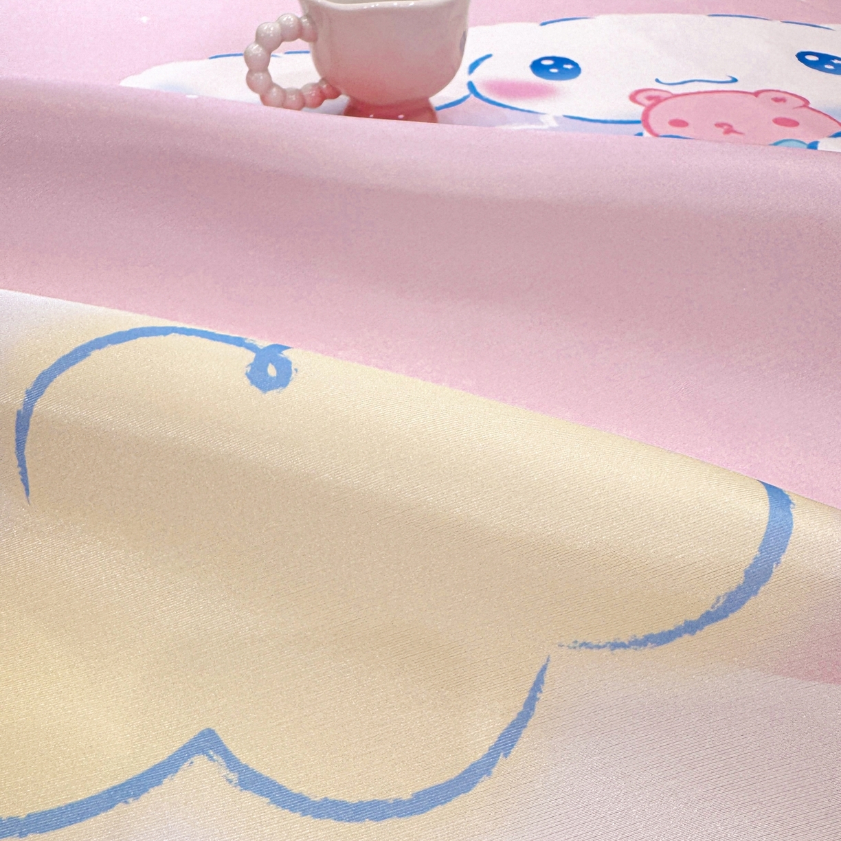 91家纺网 家纺一手货源 找家纺 博雅 2026三丽鸥大阪A类小冰皮数码印花凉席 小冰皮凉席-粉色星星玉桂狗