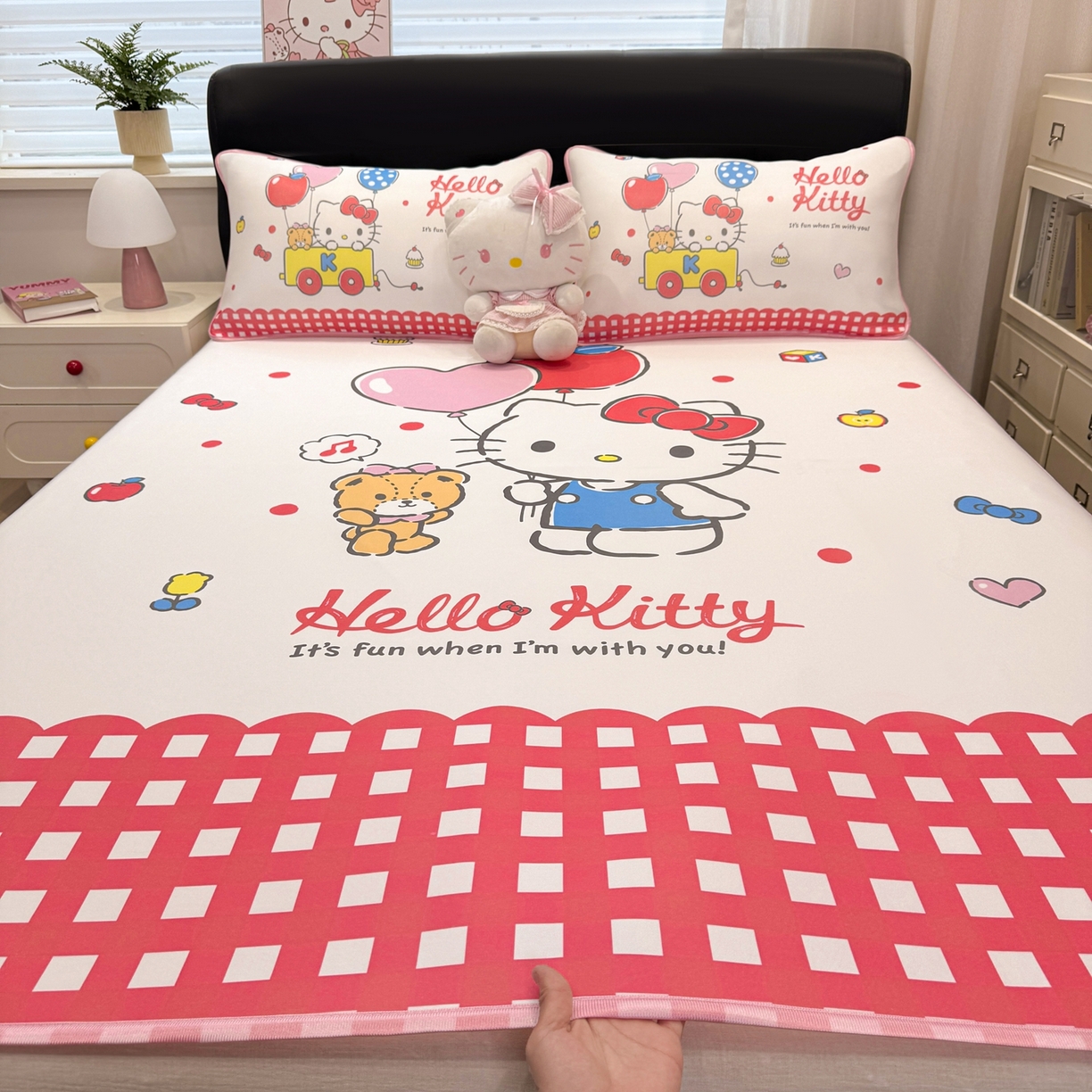 91家纺网 家纺一手货源 找家纺 博雅 2026三丽鸥大阪A类小冰皮数码印花凉席 小冰皮凉席-乐园KT