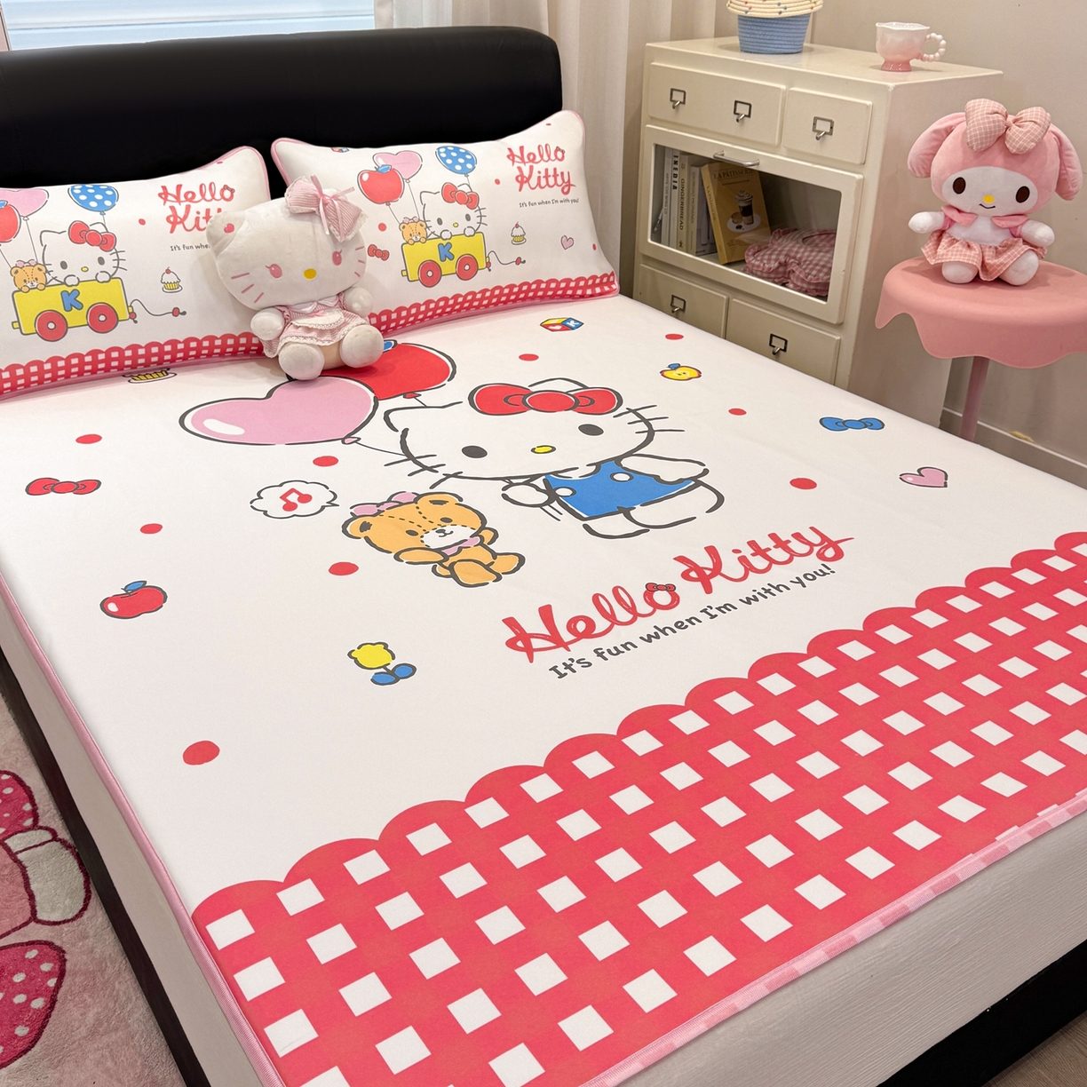 91家纺网 家纺一手货源 找家纺 博雅 2026三丽鸥大阪A类小冰皮数码印花凉席 小冰皮凉席-乐园KT