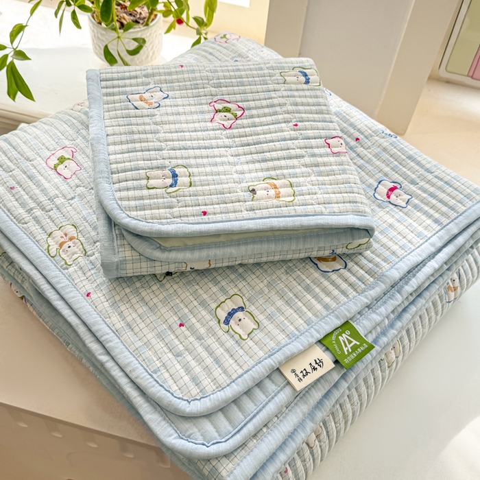 91家纺网 家纺一手货源 找家纺 喜居 2026新款A类双面泡芙双层纱夹棉床盖 双层纱夹棉床盖-狗狗乐园