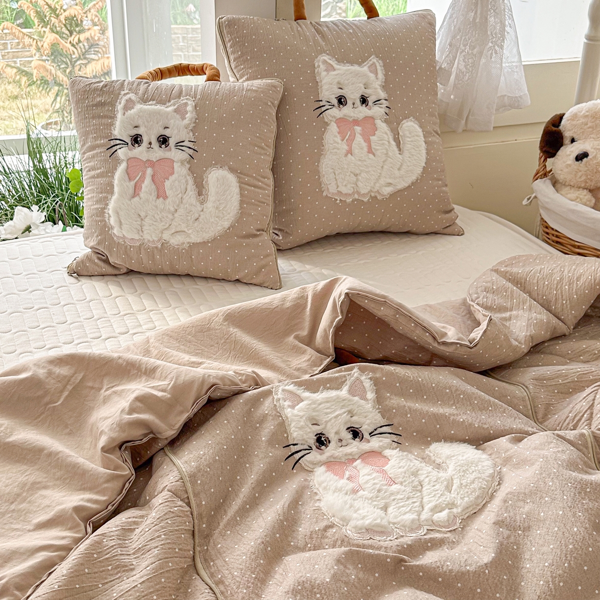 91家纺网 家纺一手货源 找家纺 （总）番茄+ 2026新款ins风猫咪抱枕被