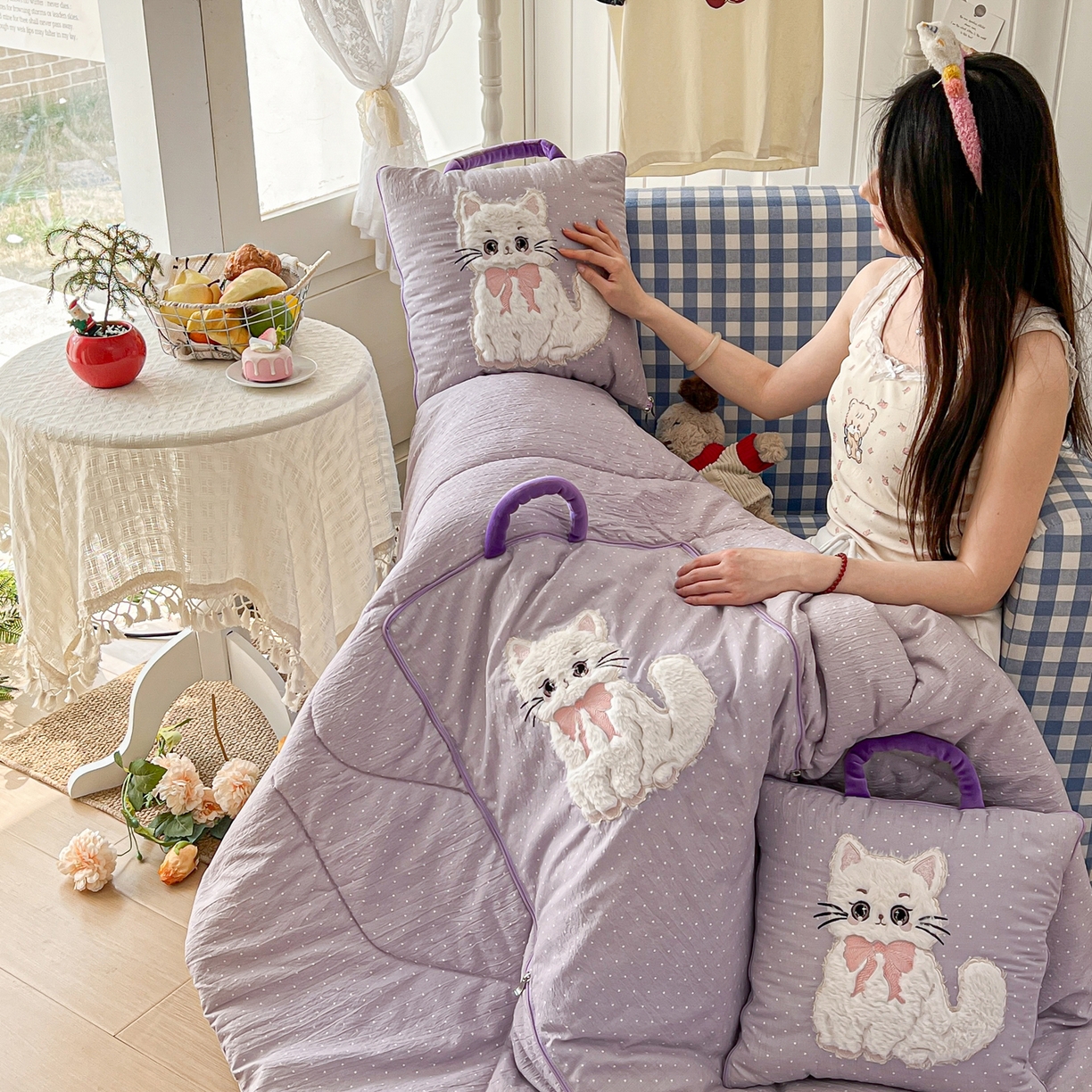 91家纺网 家纺一手货源 找家纺 （总）番茄+ 2026新款ins风猫咪抱枕被