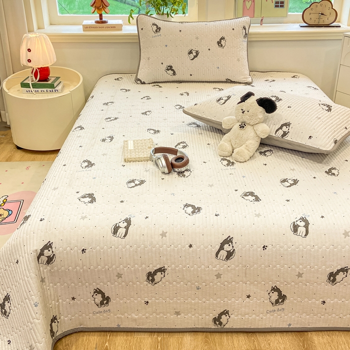 91家纺网 家纺一手货源 找家纺 喜居 2026新款A类双面泡芙双层纱夹棉床盖 双层纱夹棉床盖-酷酷哈士奇