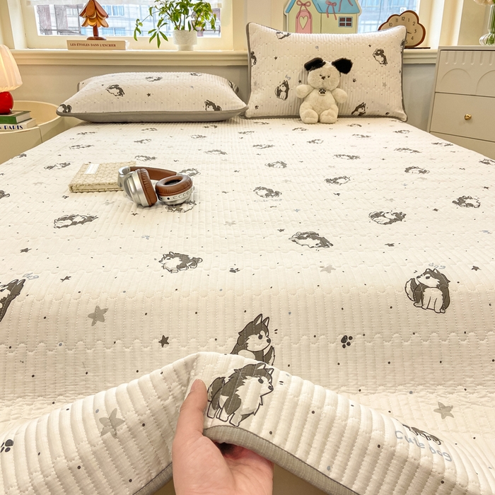 91家纺网 家纺一手货源 找家纺 喜居 2026新款A类双面泡芙双层纱夹棉床盖 双层纱夹棉床盖-酷酷哈士奇