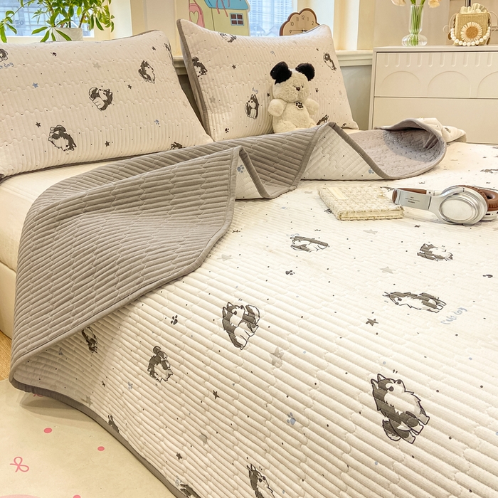 91家纺网 家纺一手货源 找家纺 喜居 2026新款A类双面泡芙双层纱夹棉床盖 双层纱夹棉床盖-酷酷哈士奇