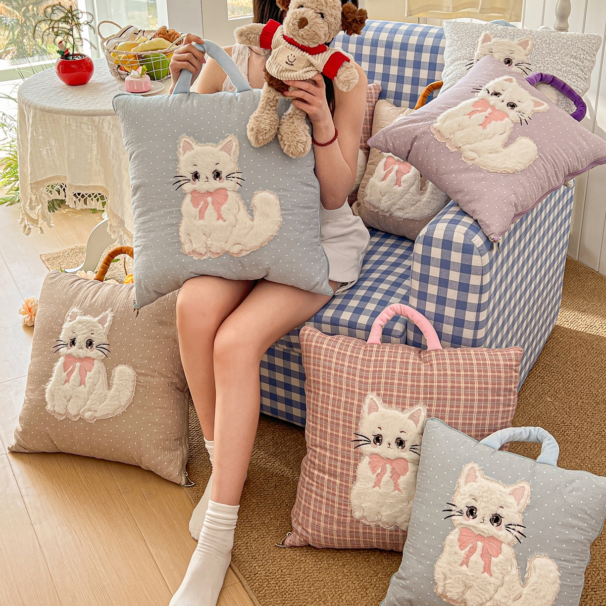 91家纺网 家纺一手货源 找家纺 番茄+ 2026新款ins风猫咪抱枕被 组合图仅供参考不可下单