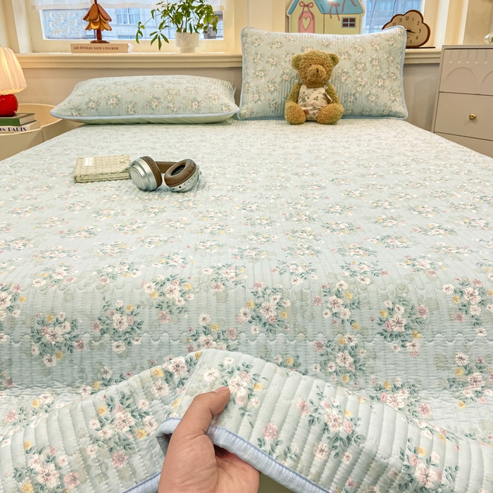 91家纺网 家纺一手货源 找家纺 喜居 2026新款A类双面泡芙双层纱夹棉床盖 双层纱夹棉床盖-清新花野