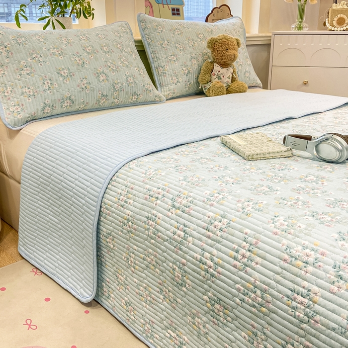 91家纺网 家纺一手货源 找家纺 喜居 2026新款A类双面泡芙双层纱夹棉床盖 双层纱夹棉床盖-清新花野